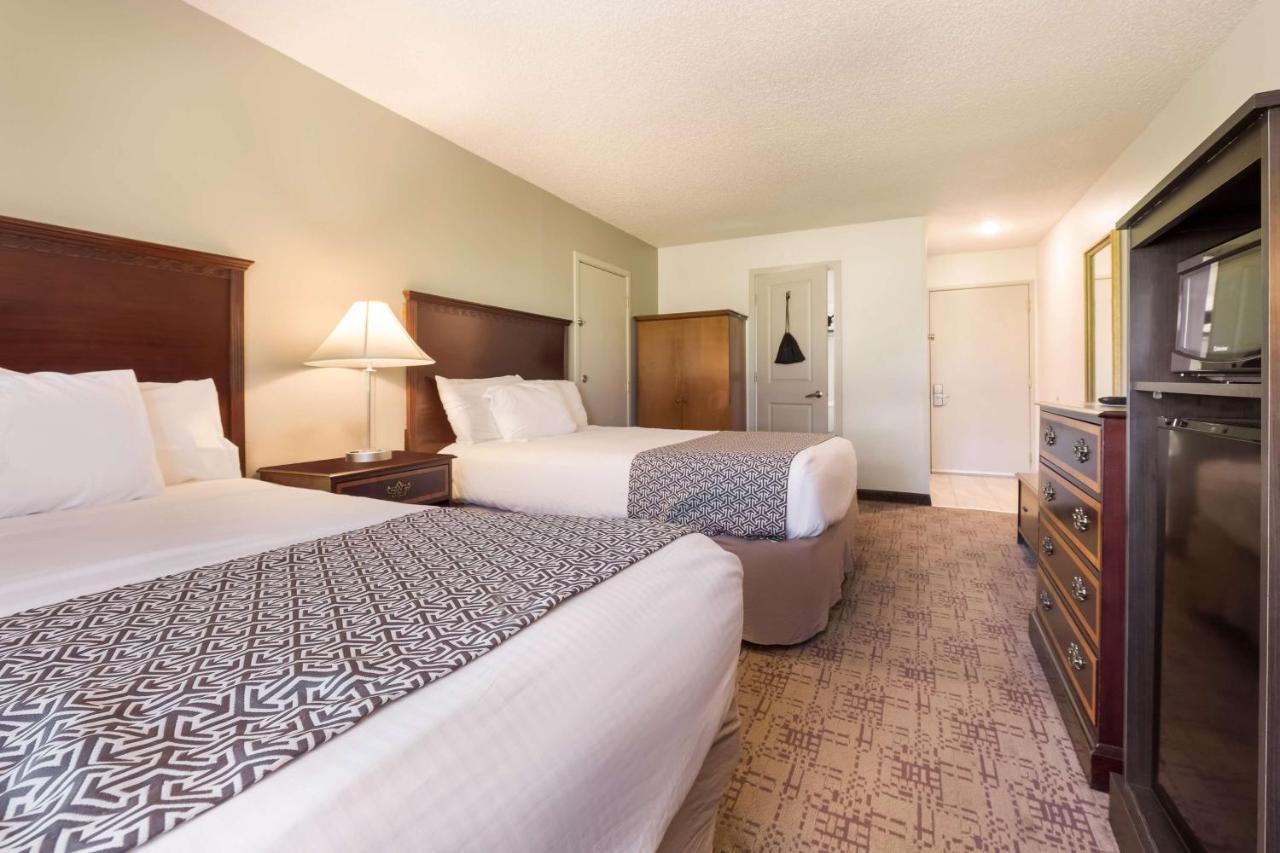 Surestay Hotel By Best Western Thomson Dış mekan fotoğraf