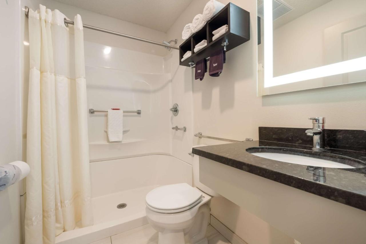 Surestay Hotel By Best Western Thomson Dış mekan fotoğraf