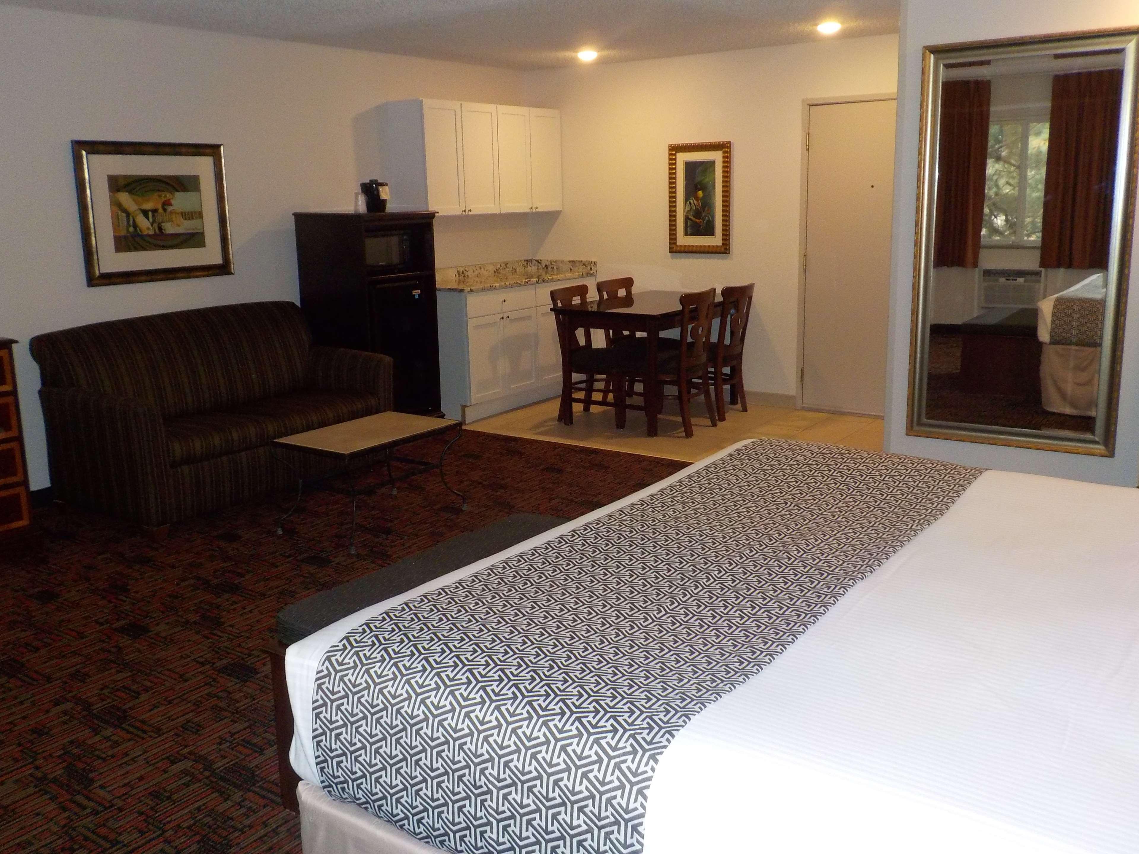 Surestay Hotel By Best Western Thomson Oda fotoğraf
