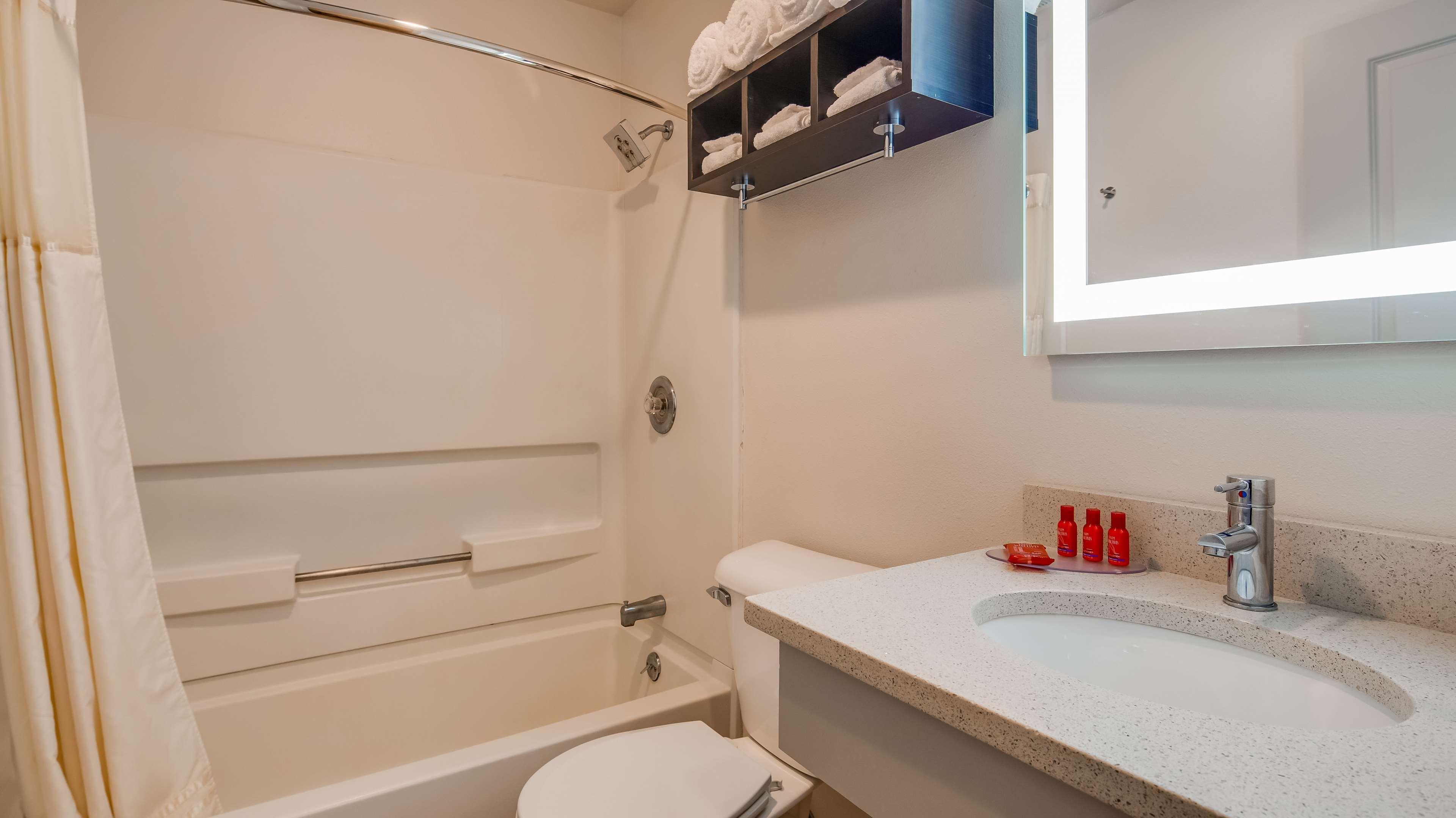 Surestay Hotel By Best Western Thomson Dış mekan fotoğraf